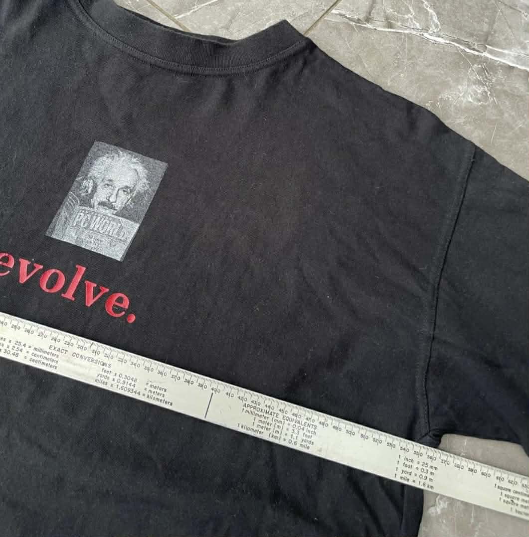 VINTAGR EVOLVE EINSTEIN BLACK T-SHIRT WITH RED TEXT (L)