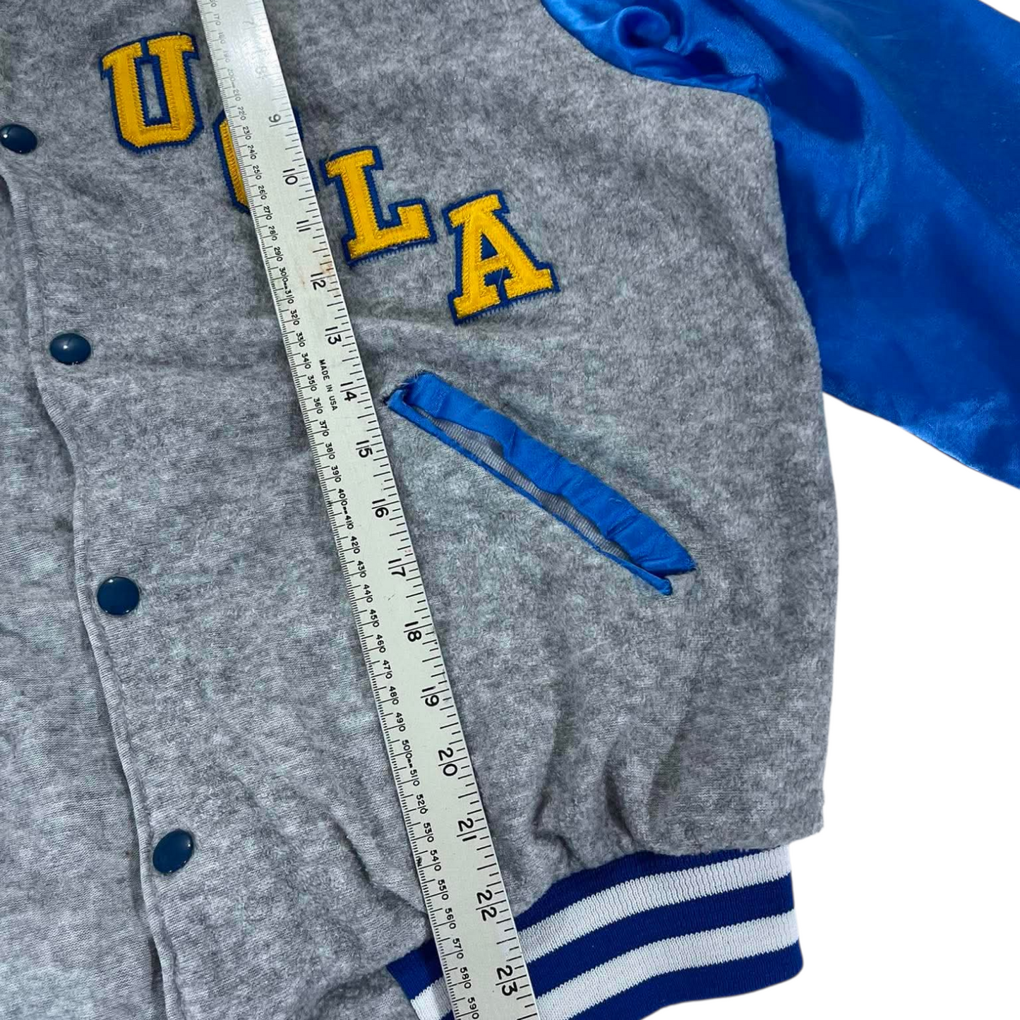 VINTAGE UCLA VARSITY JACKET (M)