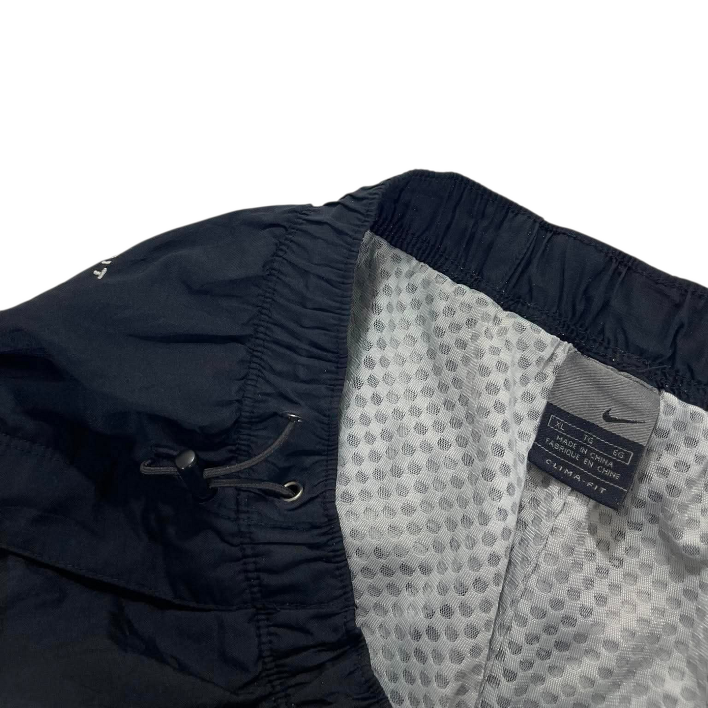 VINTAGE NIKE BLACK TRACK PANTS (L)
