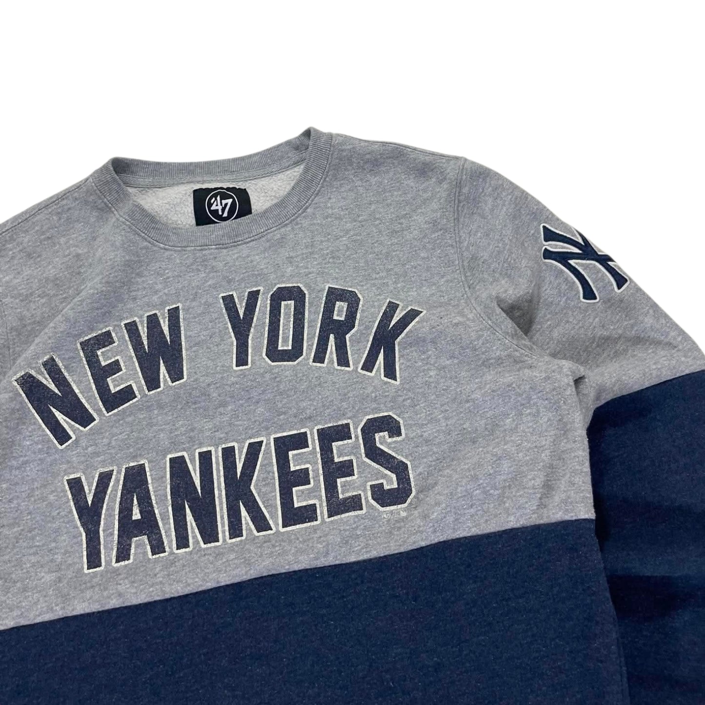 47 NEW YORK YANKEES GREY CREWNECK SWEATSHIRT (M)