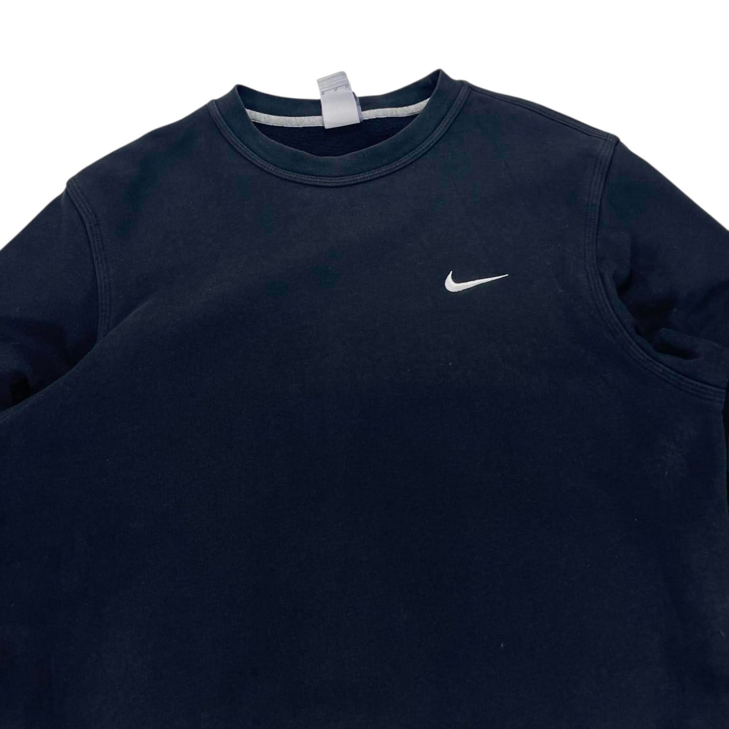 NIKE ESSENTIALS CREWNECK (XL)