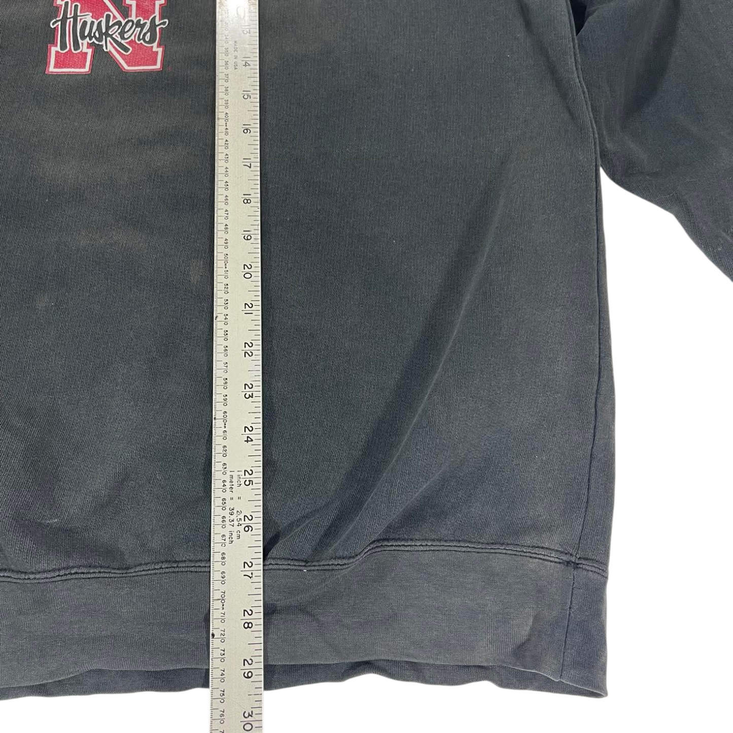 90s NEBRASKA HUSKERS BLACK CREWNECK SWEATSHIRT (XL)