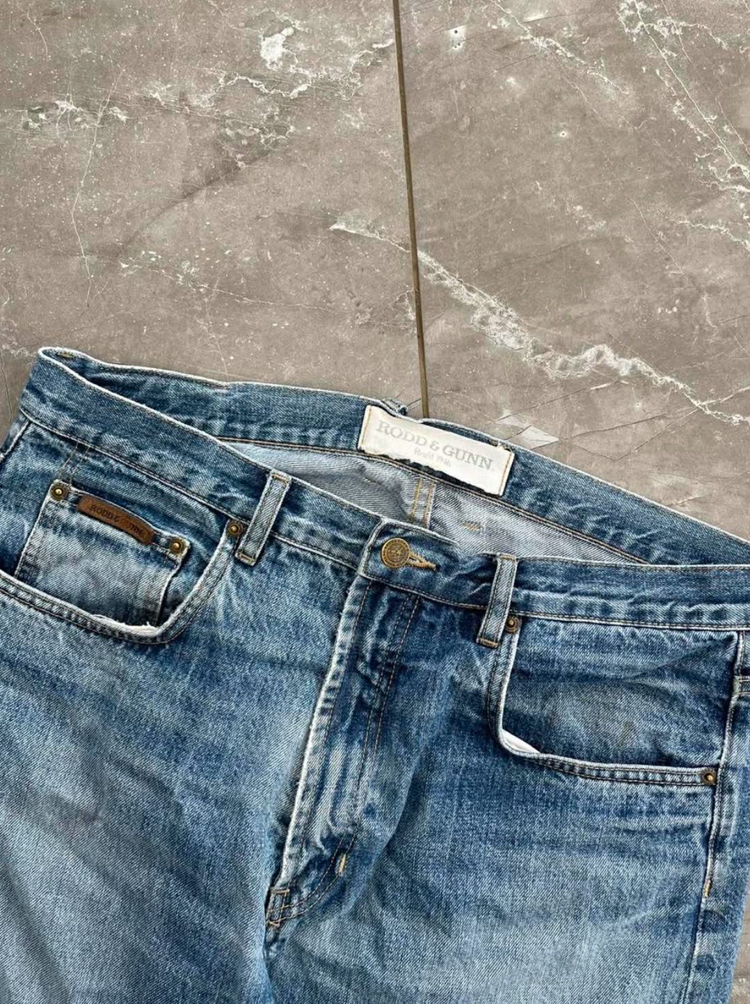 VINTAGE RODD & GUNN DENIM JEANS (34)