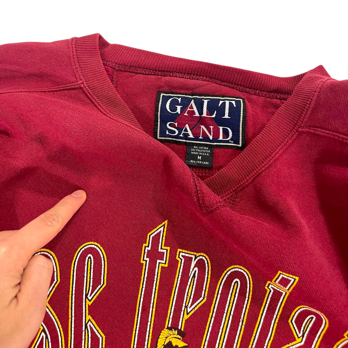 VINTAGE USC RED CREWNECK (M - L)