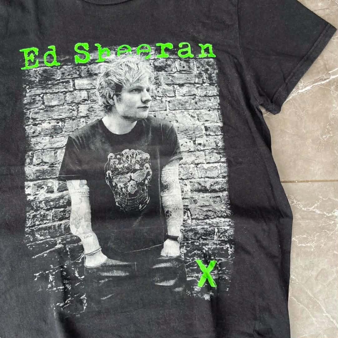 ED SHEERAN BLACK COTTON T-SHIRT (M)