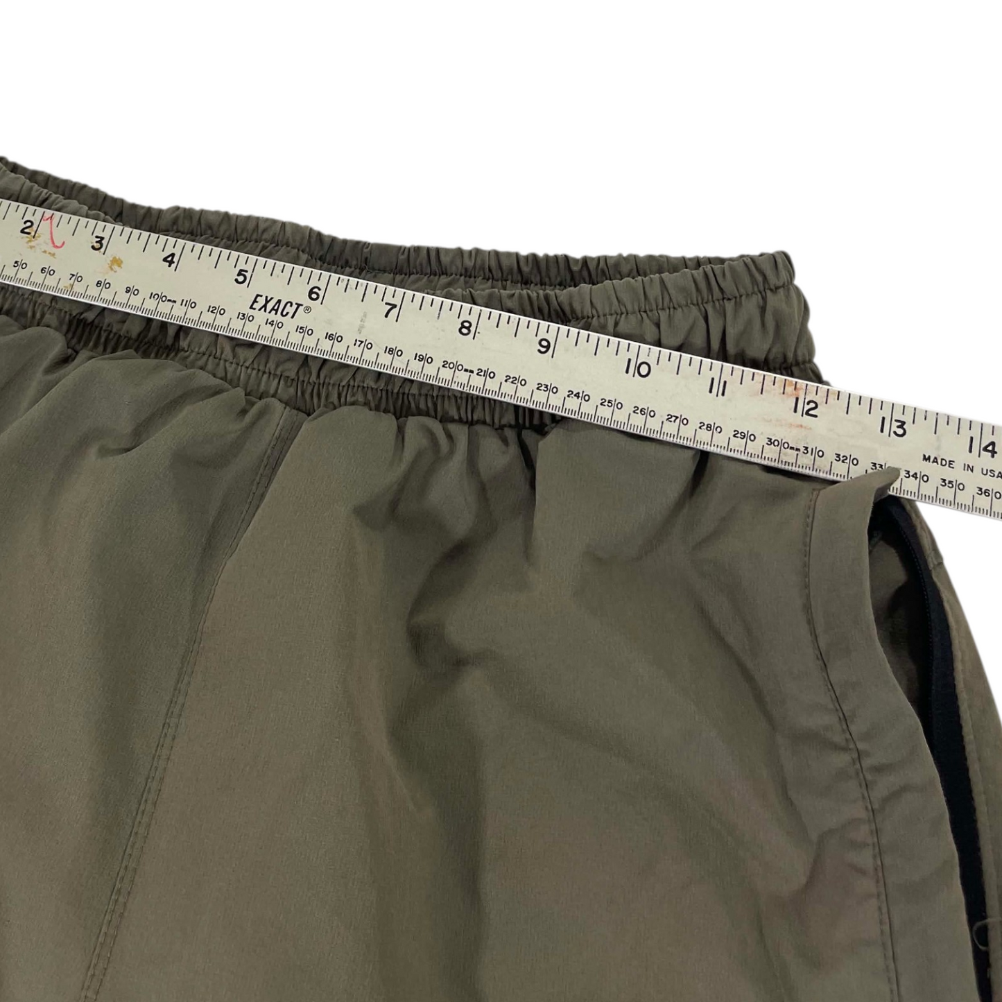 NIKE OLIVE SHORT (M)