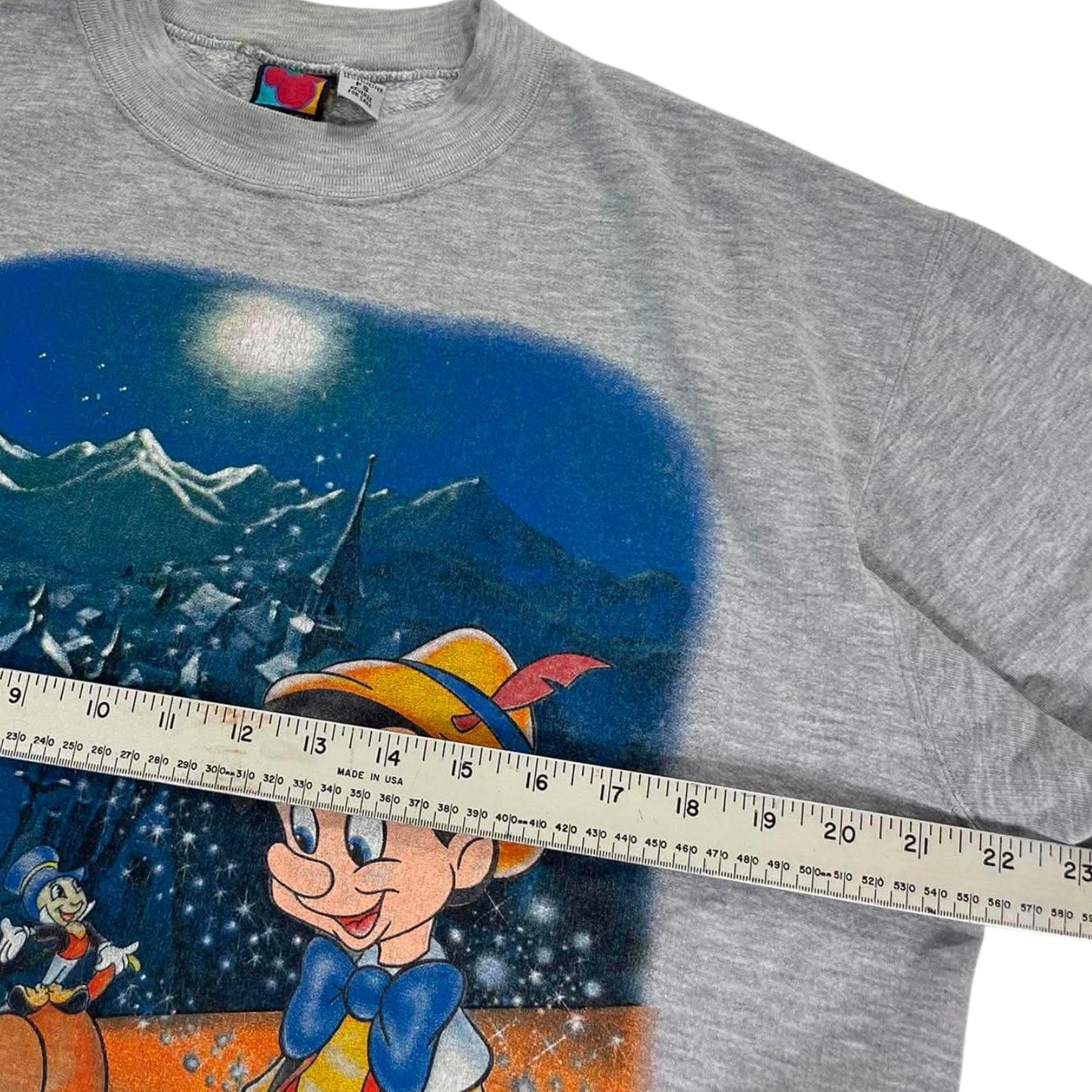 VINTAGE DISNEY GREY PINOCCHIO CREWNECK (M)