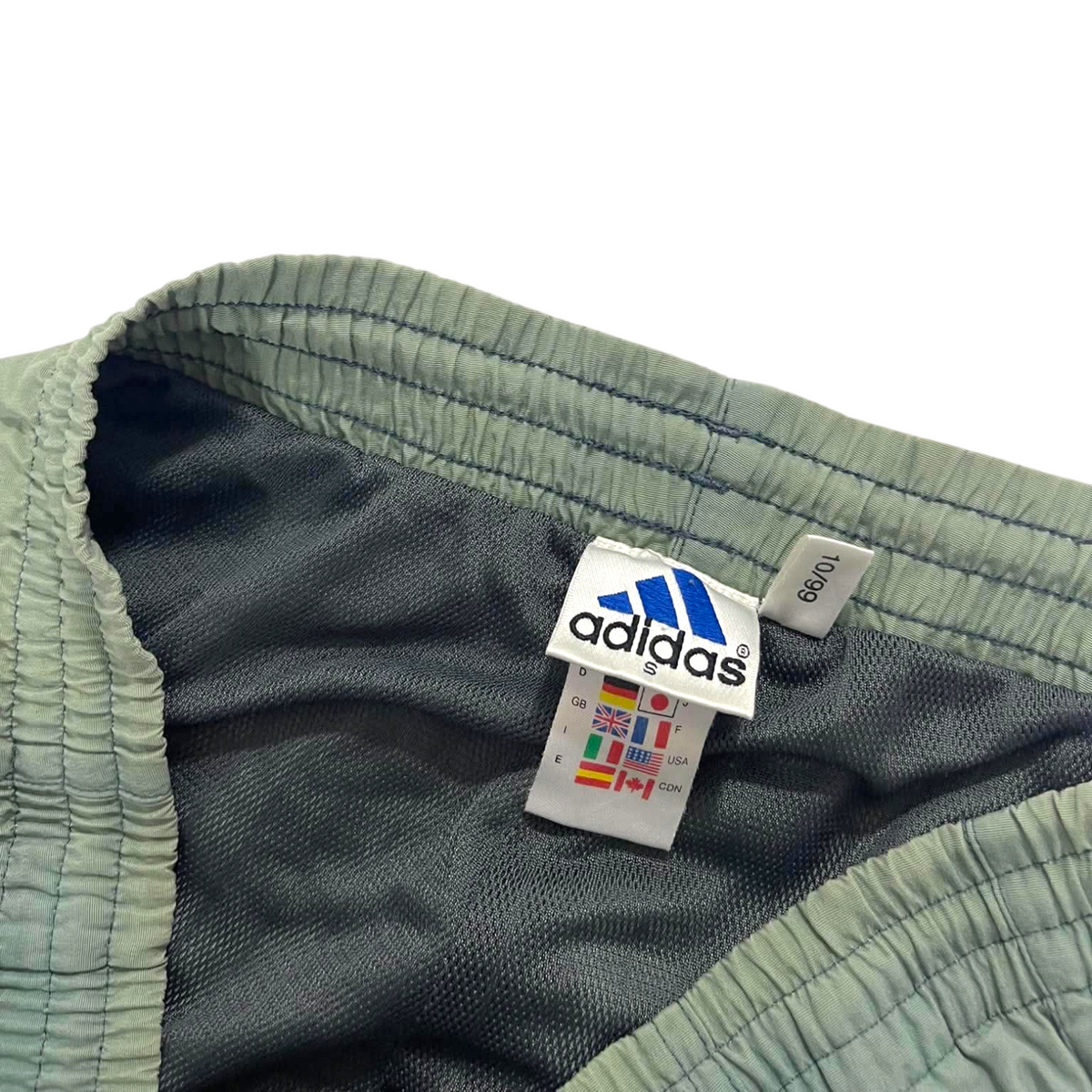 Y2K ADIDAS CARGO PANTS³ (S)