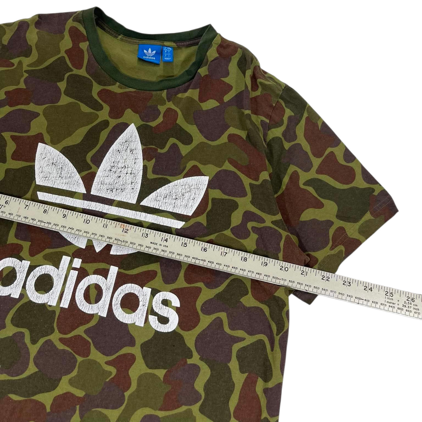 ADIDAS ORIGINALS GREEN CAMO TEE (L)