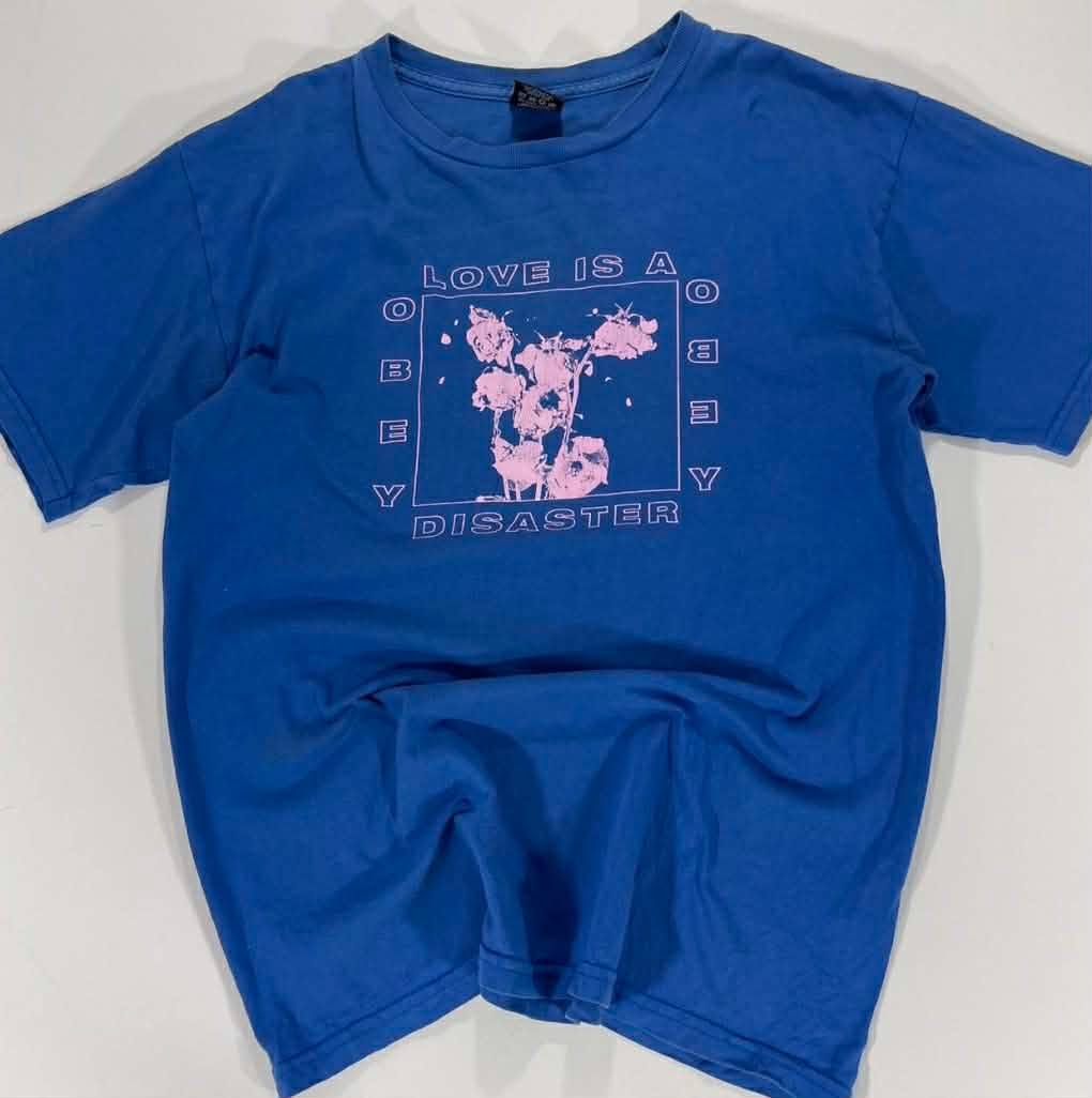 Y2K OBEY BLUE GRAPHIC TEE (M)