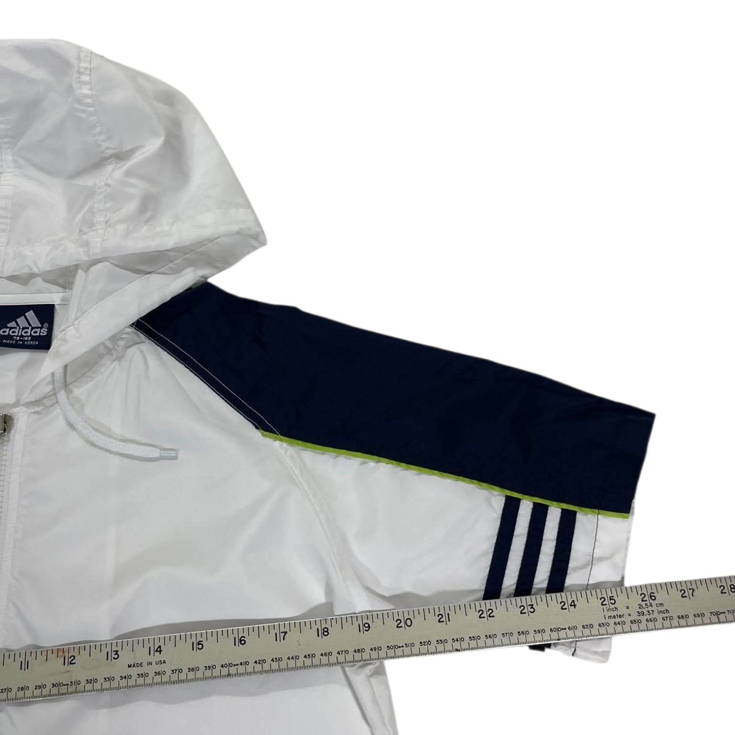 VINTAGE ADIDAS WINDBREAKER WITH HOOD AND ZIPPER (M)
