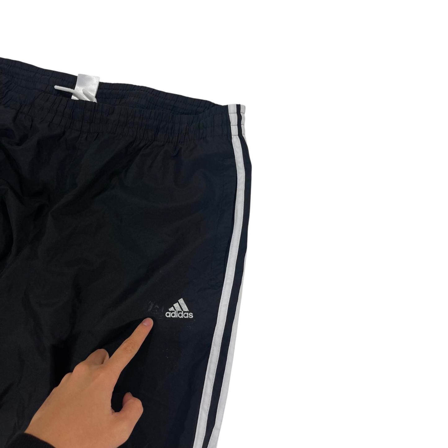 VINTAGE ADIDAS BLACK BAGGY TRACK PANTS (42-44)