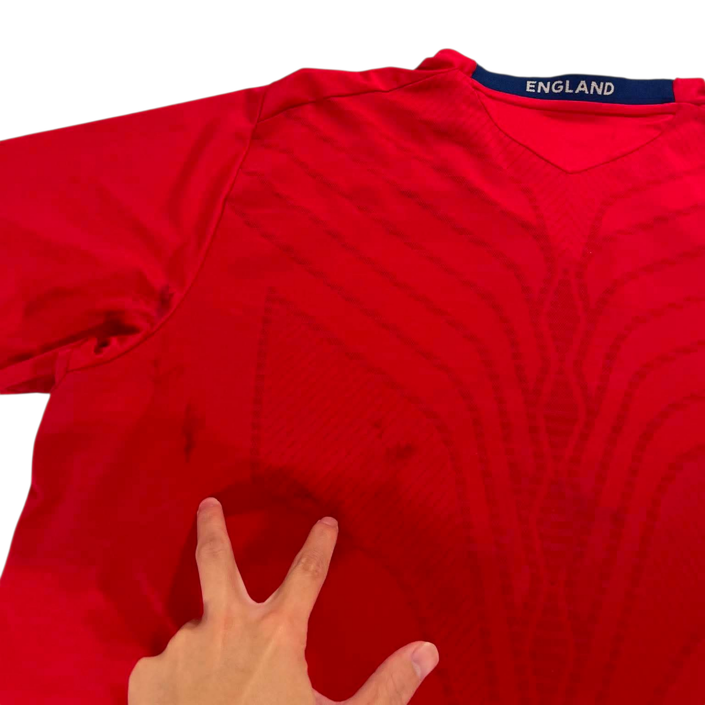 UMBRO ENGLAND RED FOOTBALL SHIRT (L)