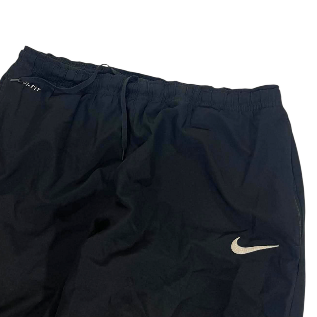 NIKE DRI-FIT BLACK 3/4 SIZE SWEATPANTS² (BEST FIT LARGE)