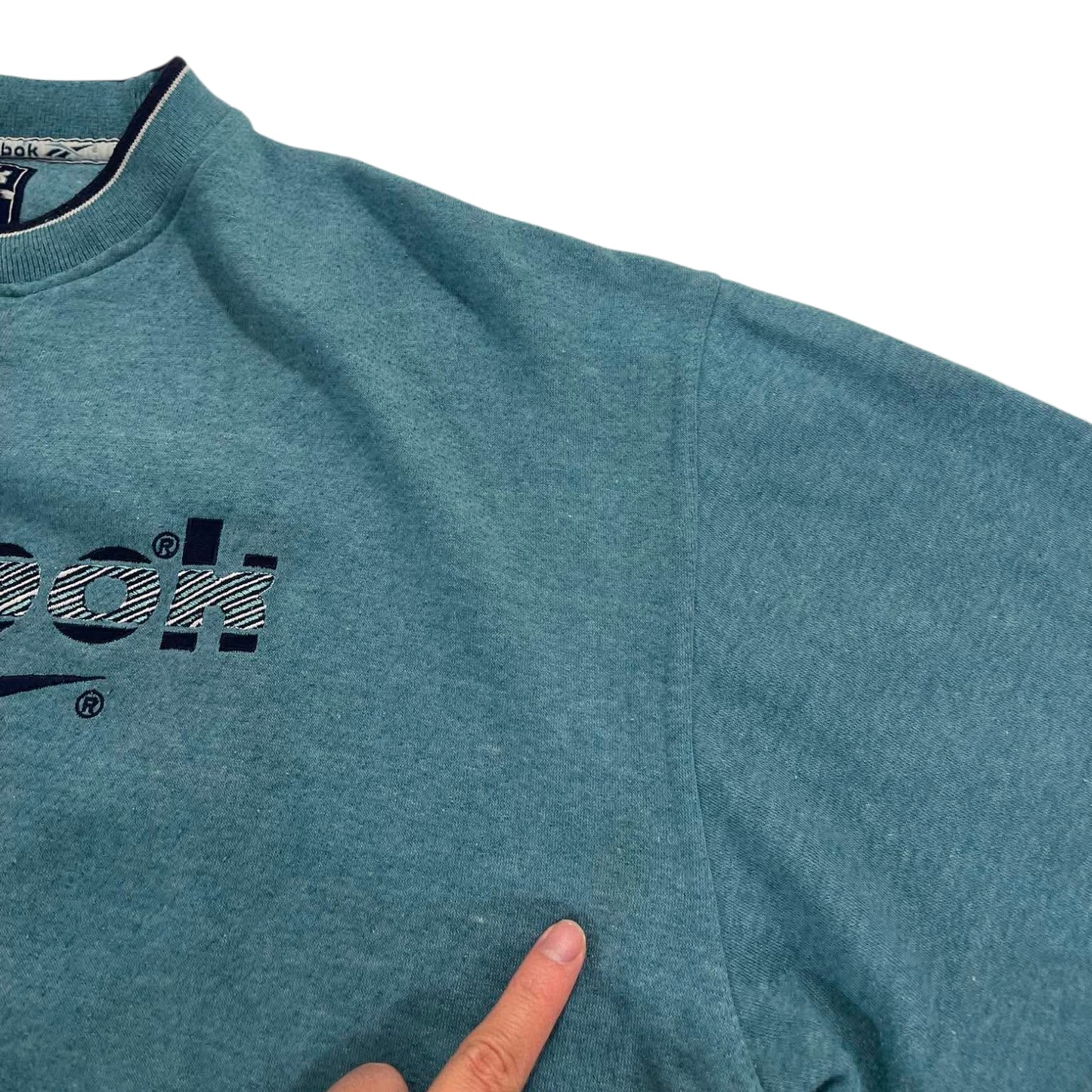 VINTAGE CLASSIC REEBOK SWEATSHIRT (M)