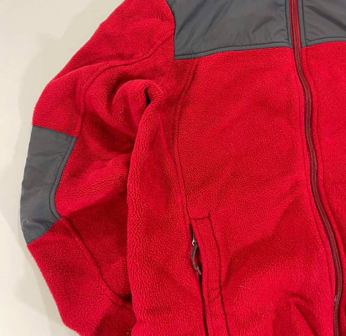 VINTAGE KATHMANDU RED FLEECE JACKET WITH GREY ACCENTS (12)