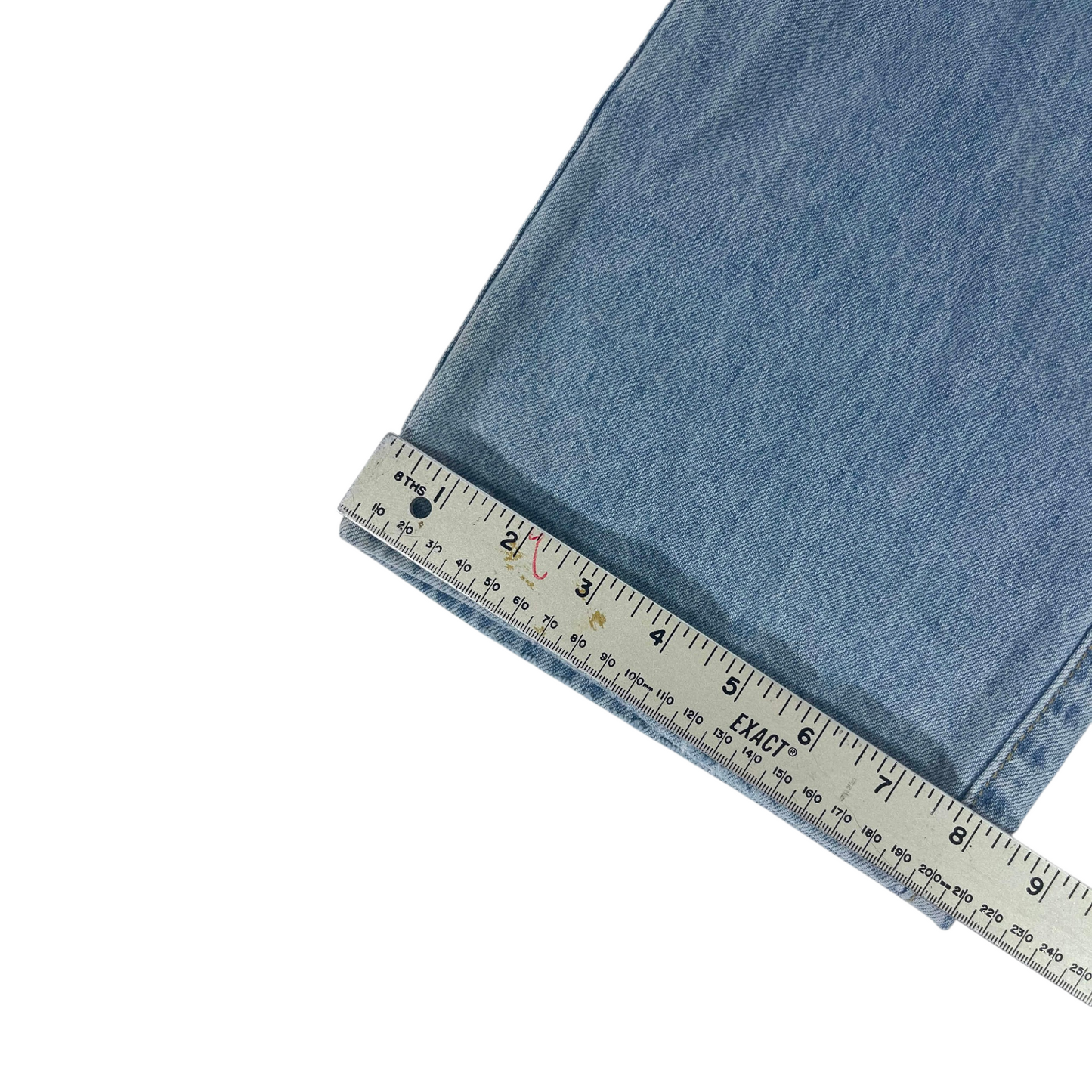 SUBTITLED LIGHT WASHED BLUE JEANS (28)