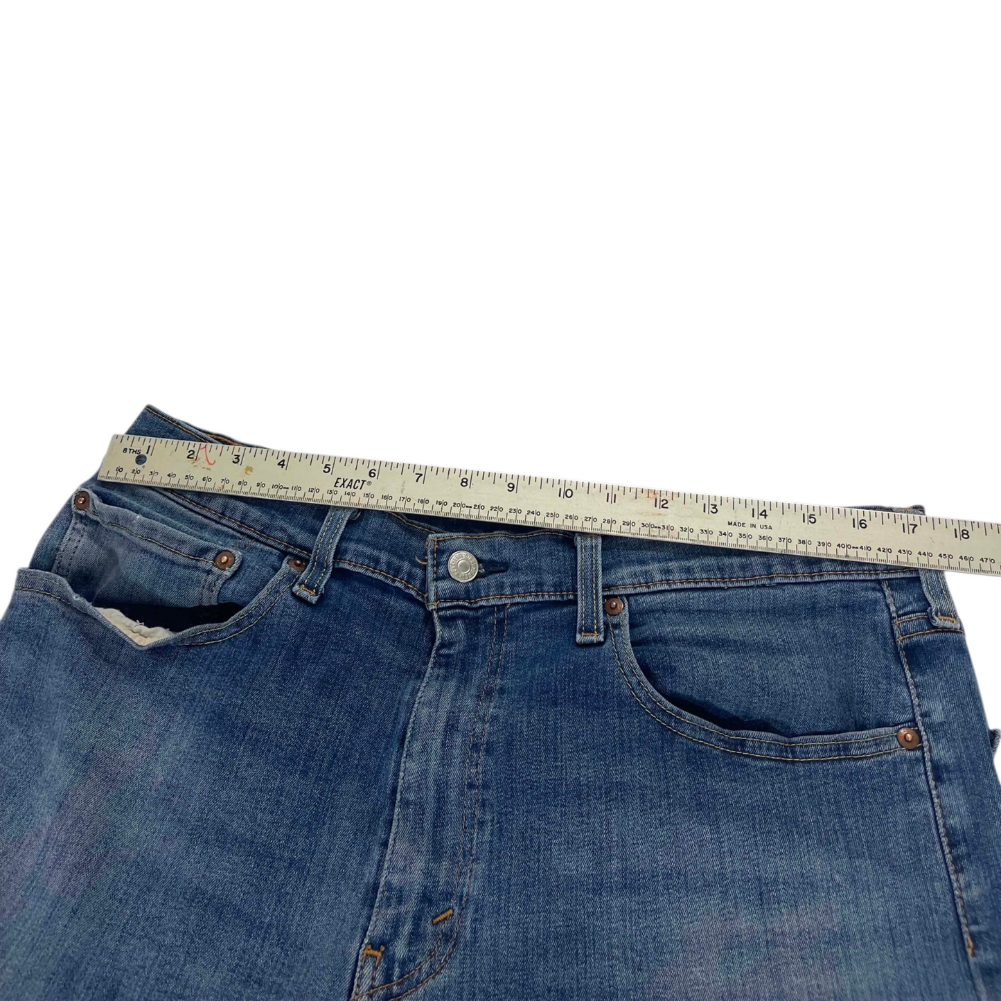 LEVI'S BLUE DENIM JEANS (34')