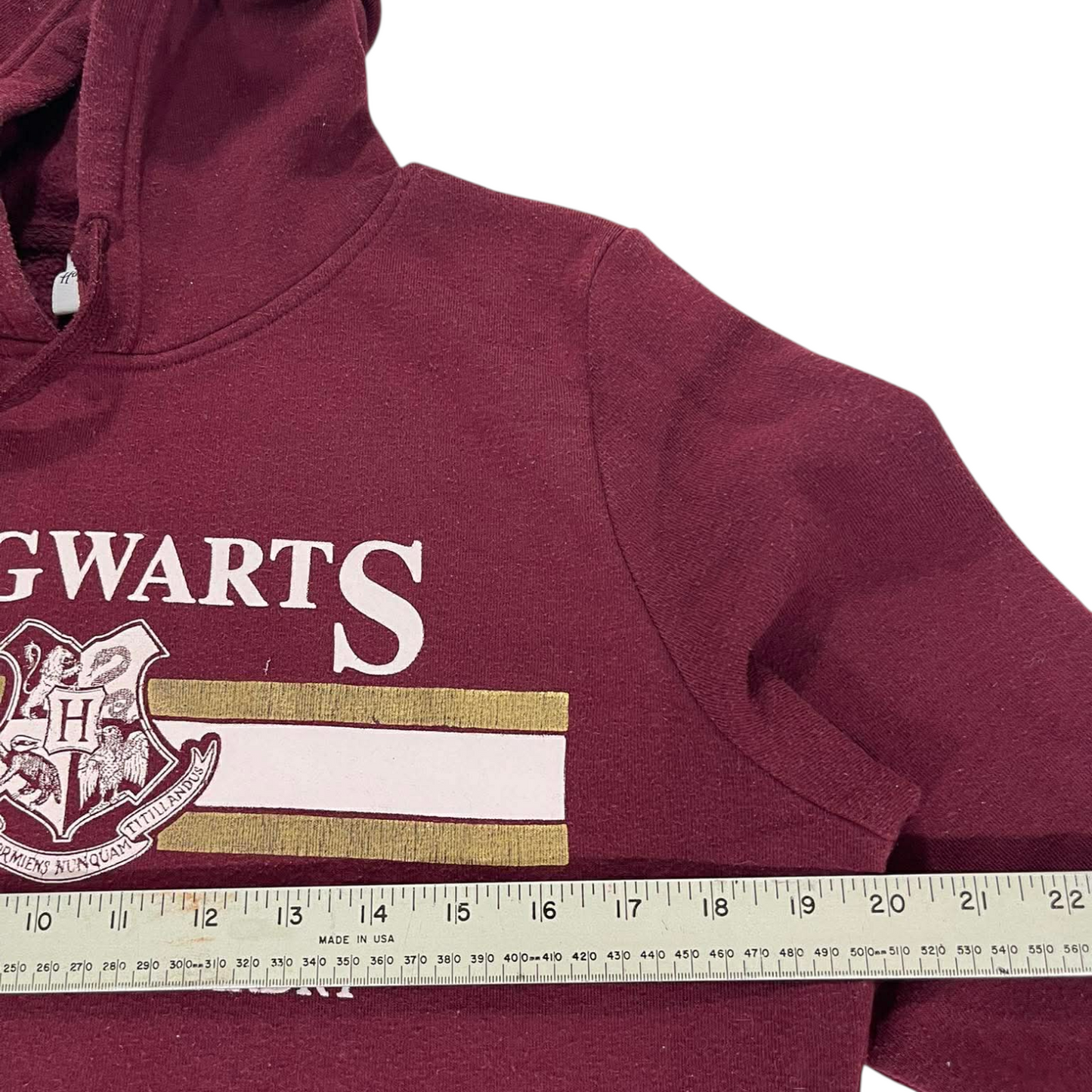 HARRY POTTER BURGUNDY HOGWARTS SCHOOL OF WITCHCRAFT & WIZARDY HOODIE (M)
