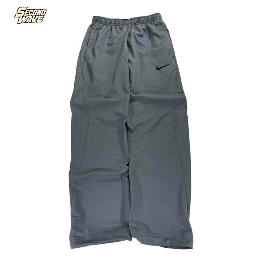 NIKE DRI-FIT GRAY BAGGY SWEATPAMTS (L)'¹⁴