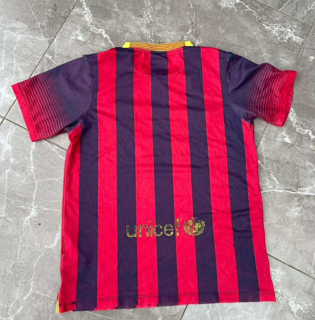 BARCELONA RED FOOTBALL SHIRT (S-M)