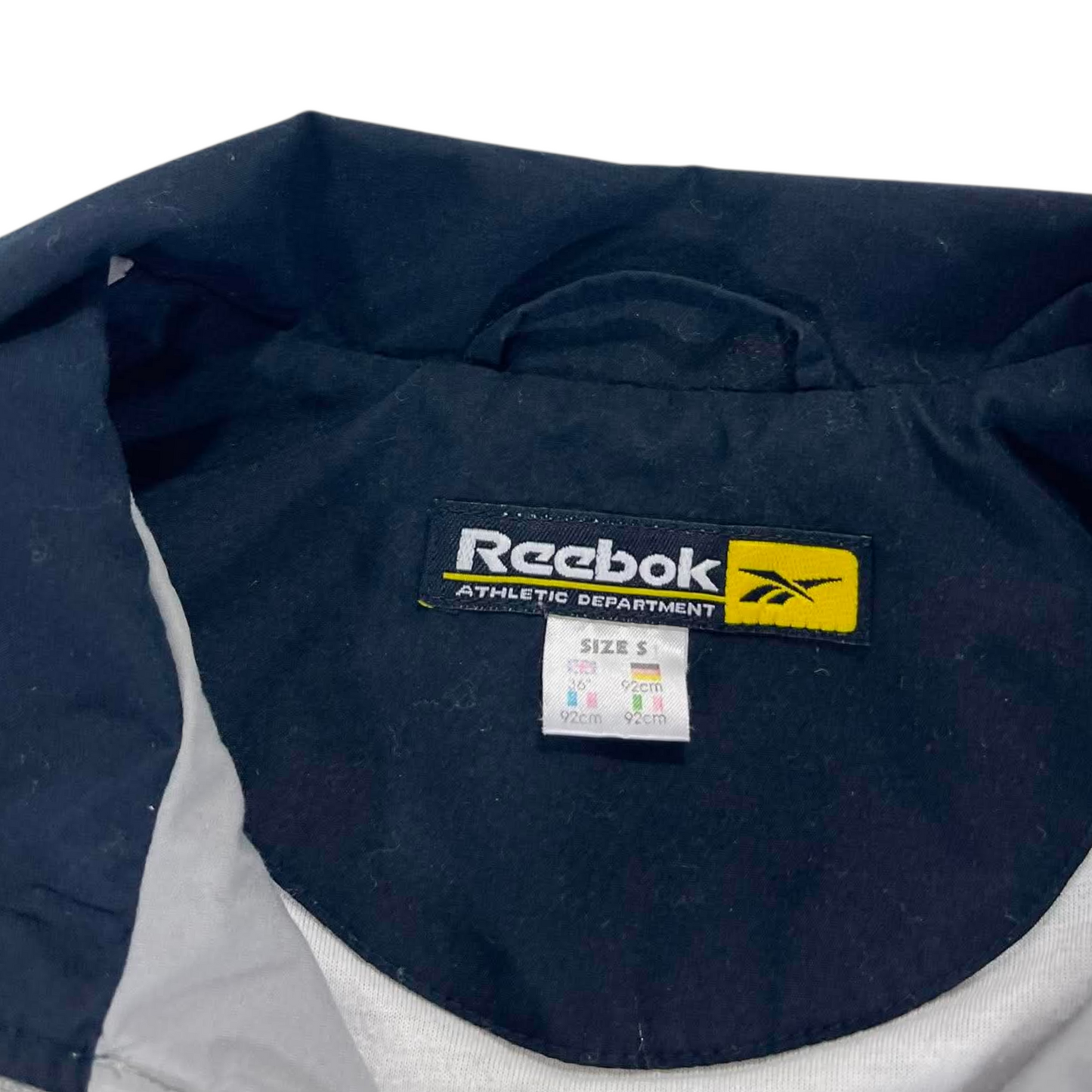 VINTAGE REEBOK GREY WINDBREAKER JACKET (S)