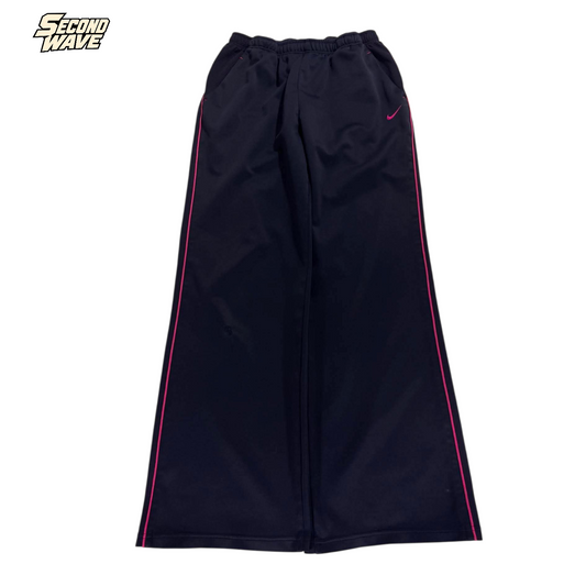 VINTAGE NIKE WITH PINK HIT TRACK PANTS (M-L) ⁹