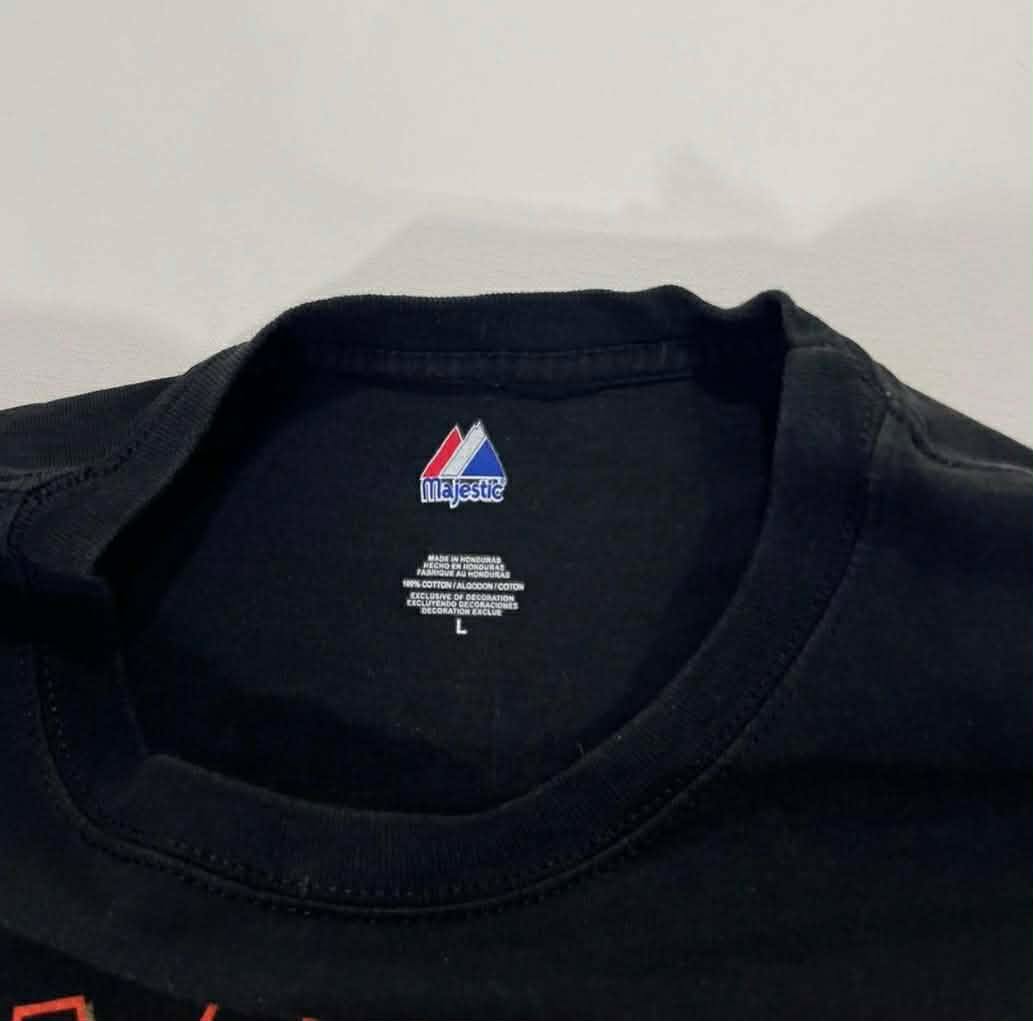 VINTAGE MAJESTIC SAN FRANCISCO GIANTS BLACK T-SHIRT (L)