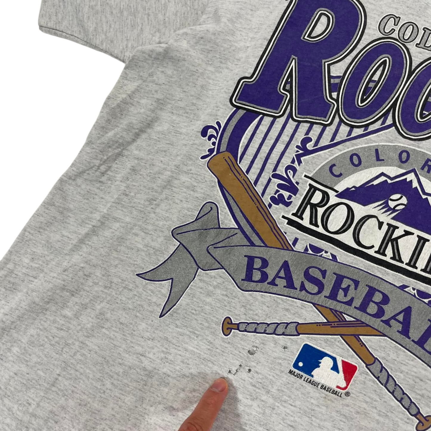 90S NUTMEG TRASHED COLORADO ROCKIES GREY BASEBALL TEE (M)