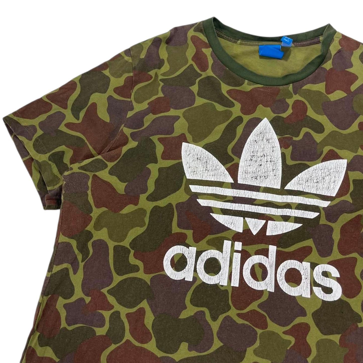ADIDAS ORIGINALS GREEN CAMO TEE (L)