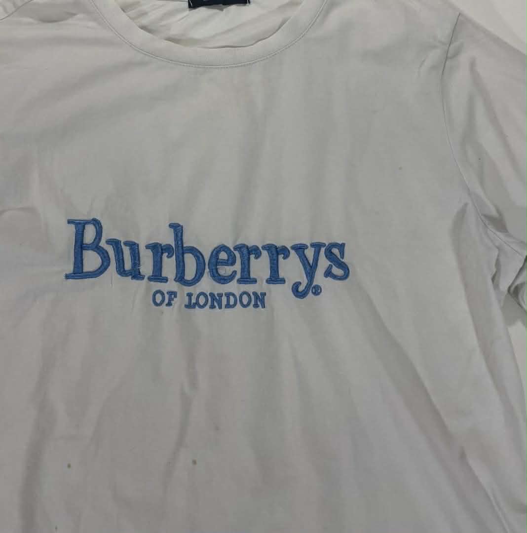 VINTAGE BURBERRY WHITE T-SHIRT WITH BLUE LOGO (M-L)