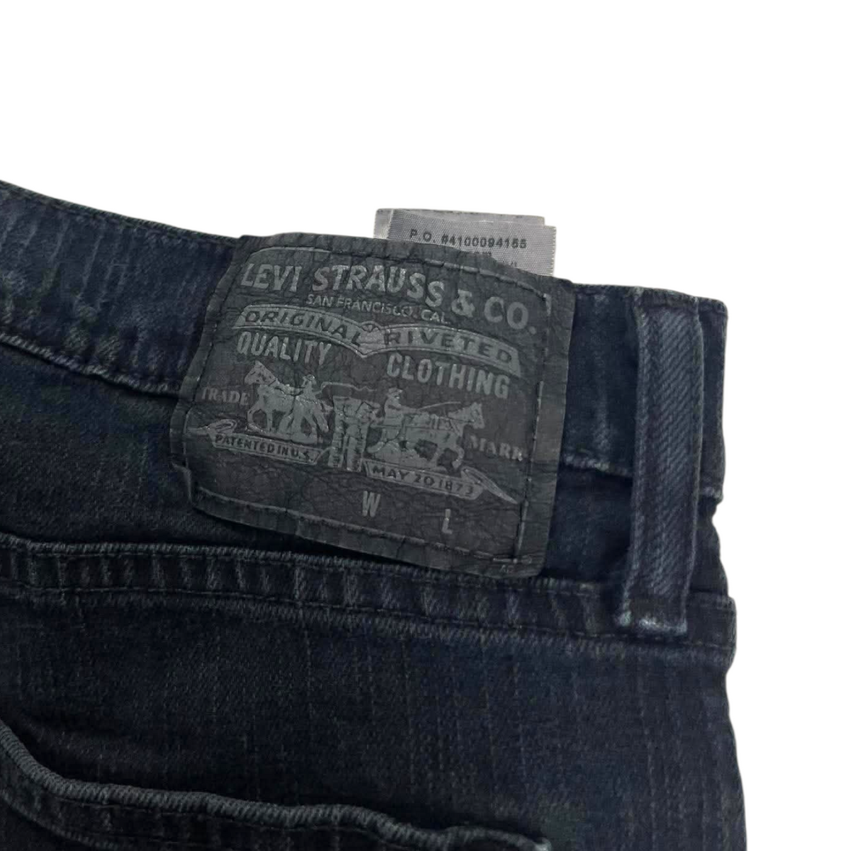 Y2K LEVI'S 514 SLIM JEANS (32)