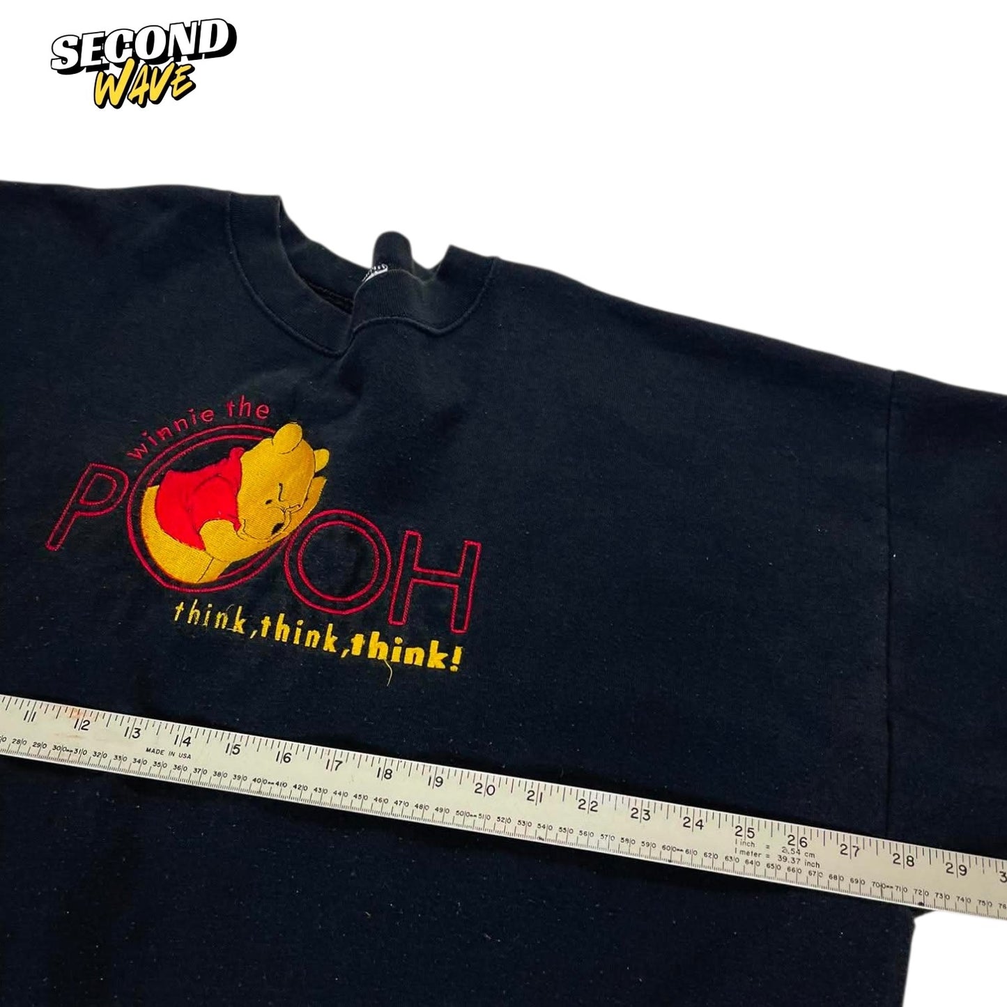 VINTAGE EMBROIDERED DISNEY WINNIE THE POOH SWEATSHIRT (L)