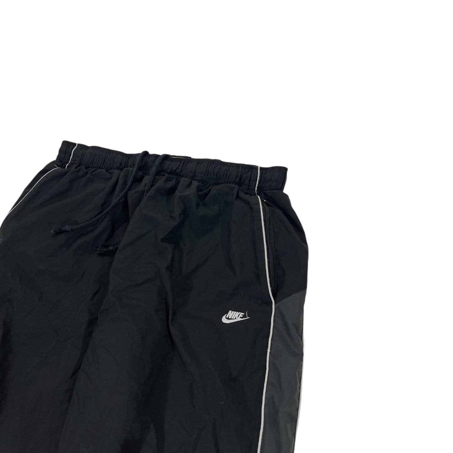 NIKE BLACK & WHITE LINING TRACK PANTS² (BEST FIT L)