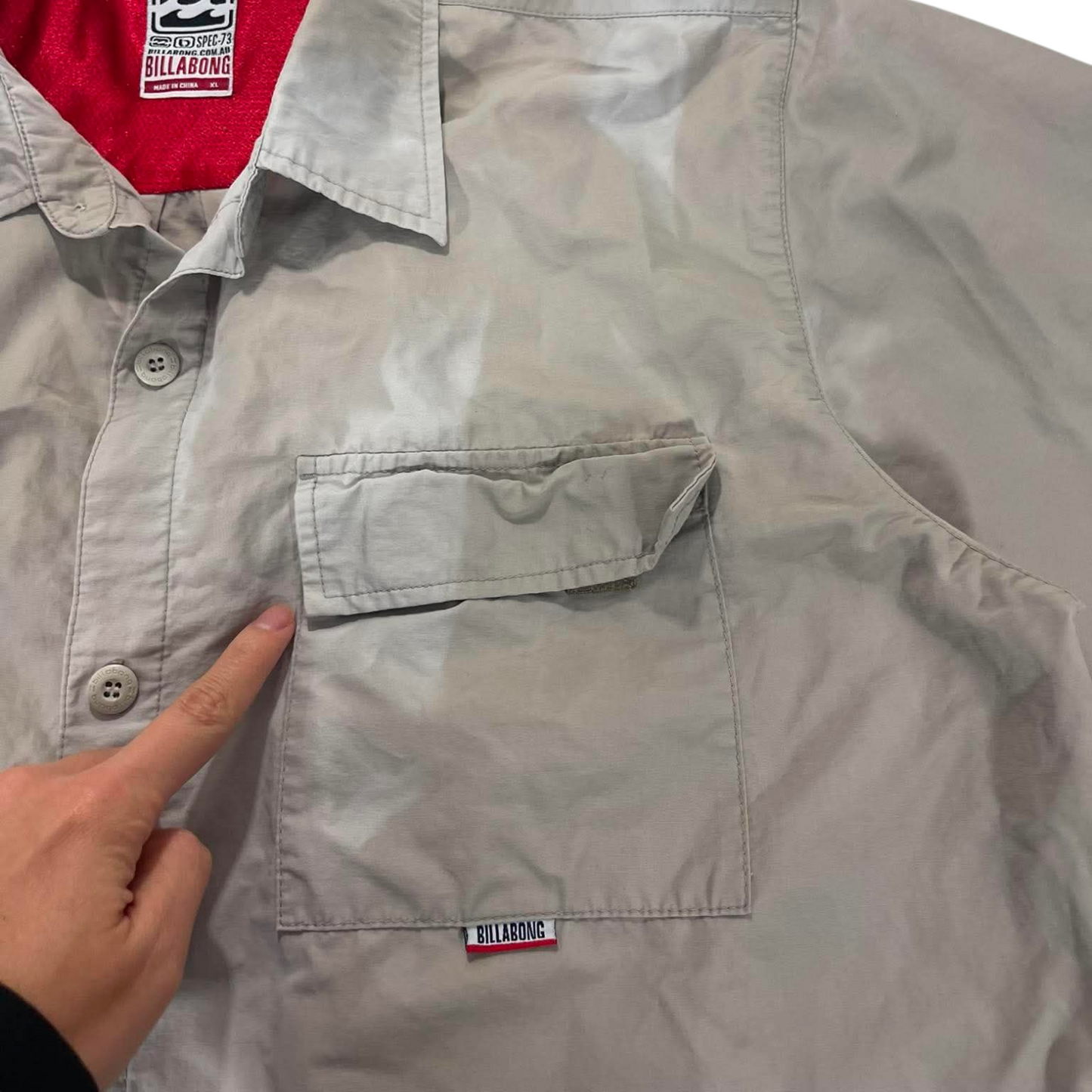 Y2K BILLABONG GRAY BUTTON UP SHIRT (XL)