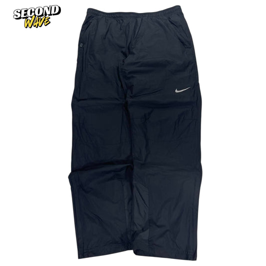 NIKE BLACK TRACK PANTS (L)