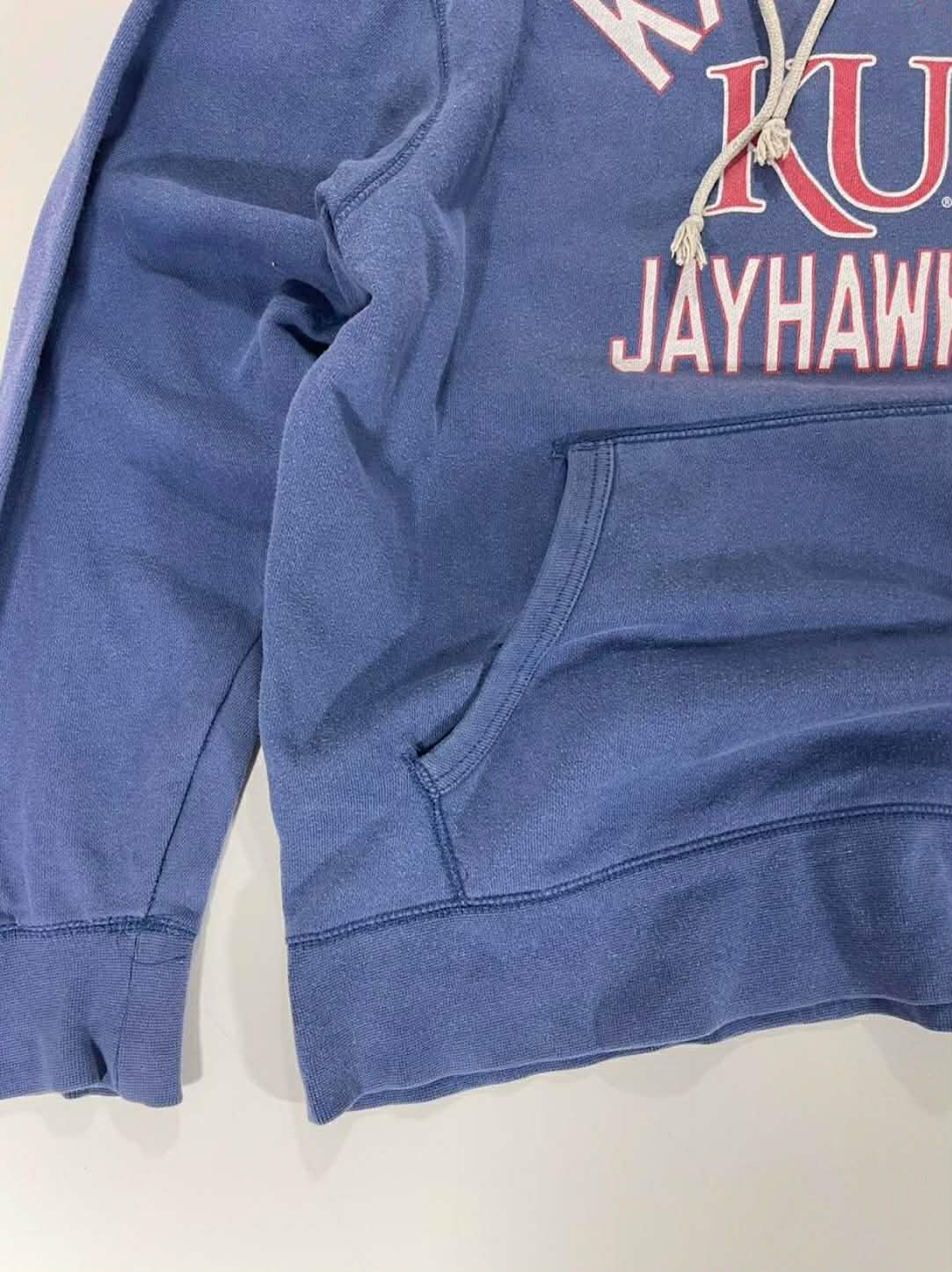 VINTAGE KANSAS HOODIE (M-L)