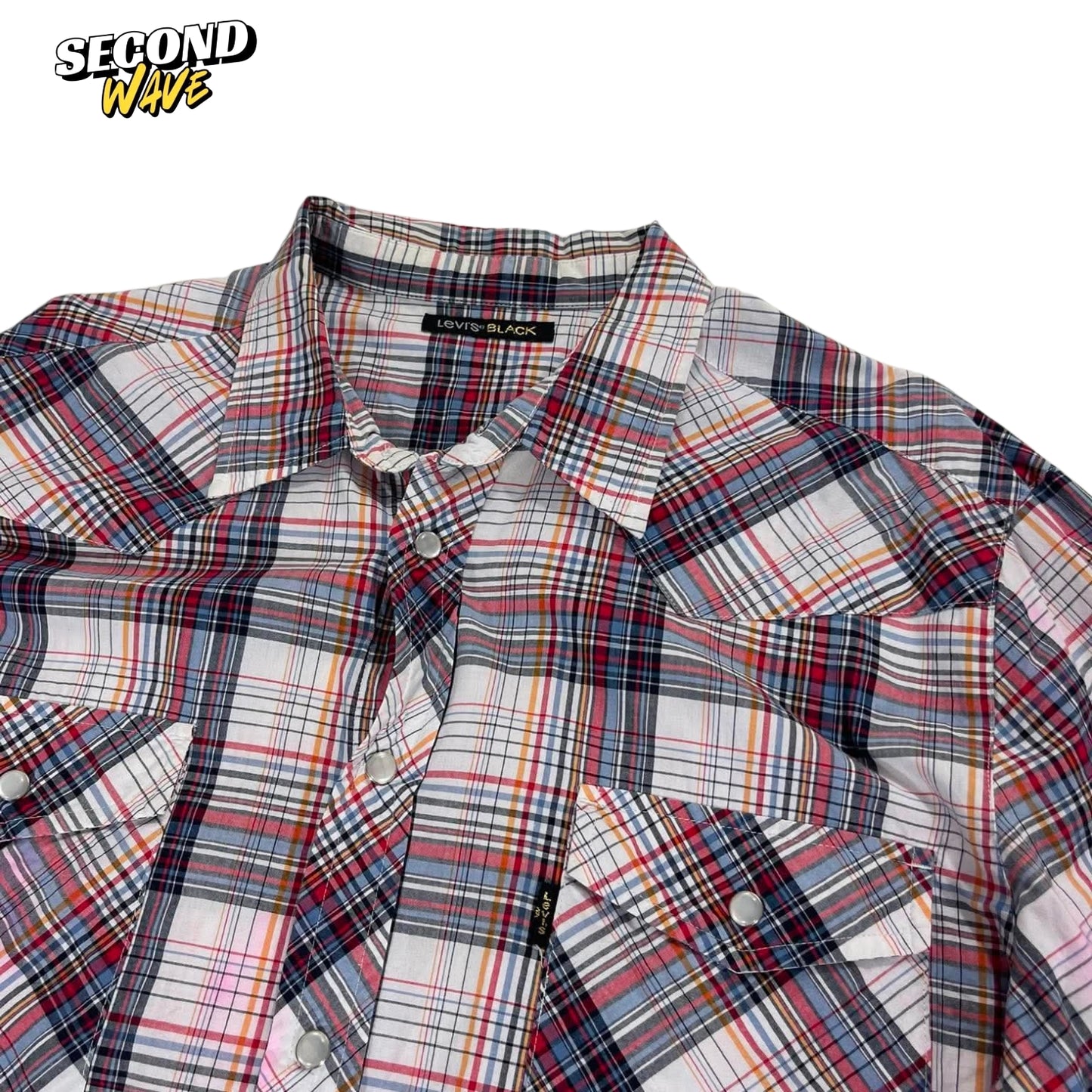 LEVI'S BLACK BUTTON UP SHIRT (L)