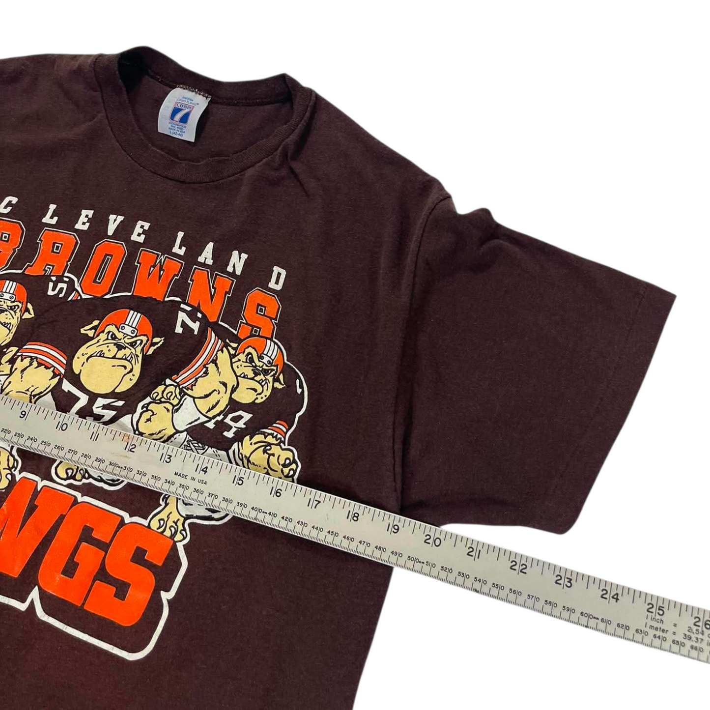 VINTAGE SINGLE STITCHED LOGO 7 CLEVELAND BROWNS TEE (M)