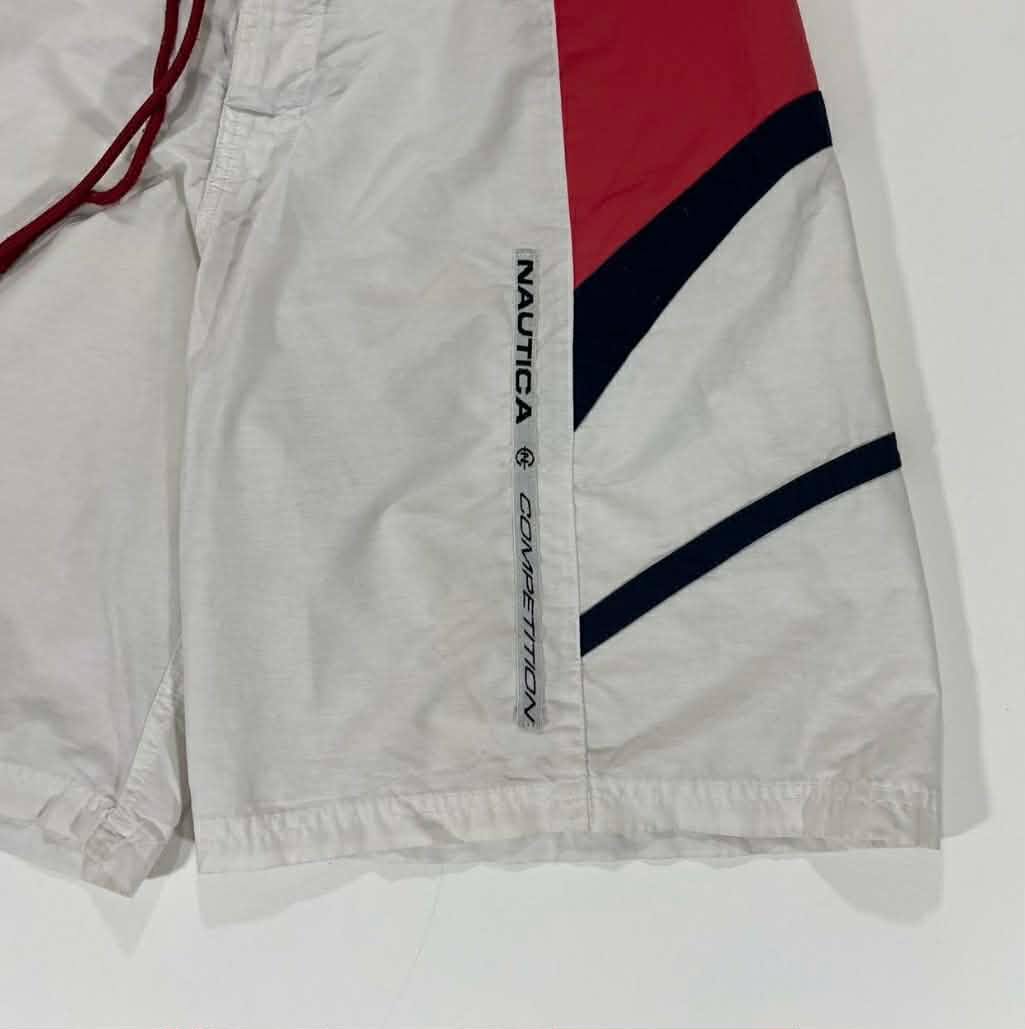 VINTAGE NAUTICA COMPETITION WHITE & RED SWIM TRUNKS (M)