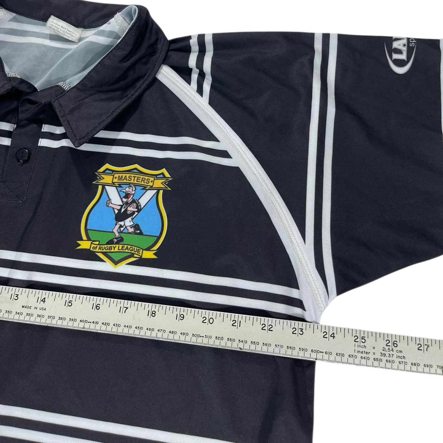 2014 GOLD COAST RUGBY LEAGUE BLACK & WHITE STRIPED POLO SHIRT (XL)