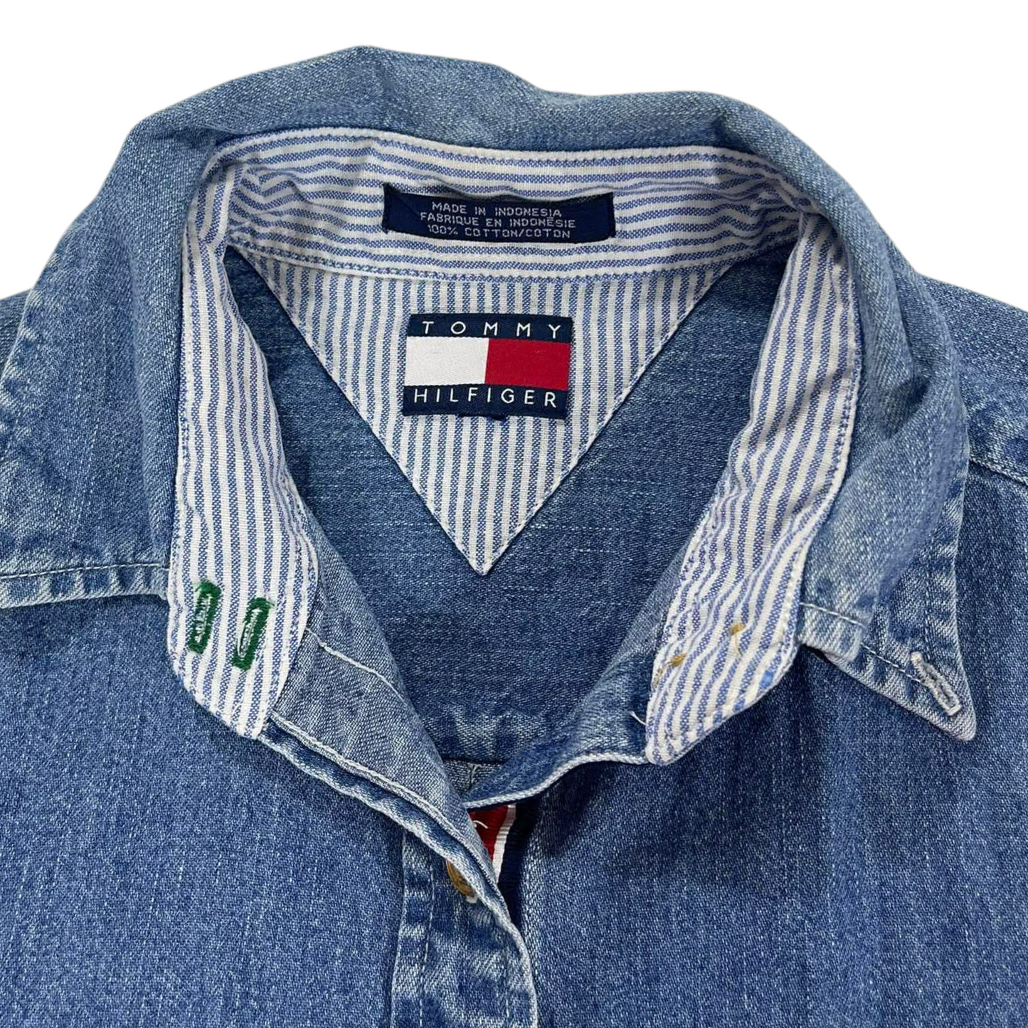 VINTAGE TOMMY HILFIGER BLUE DENIM BUTTON UP SHIRT (M)
