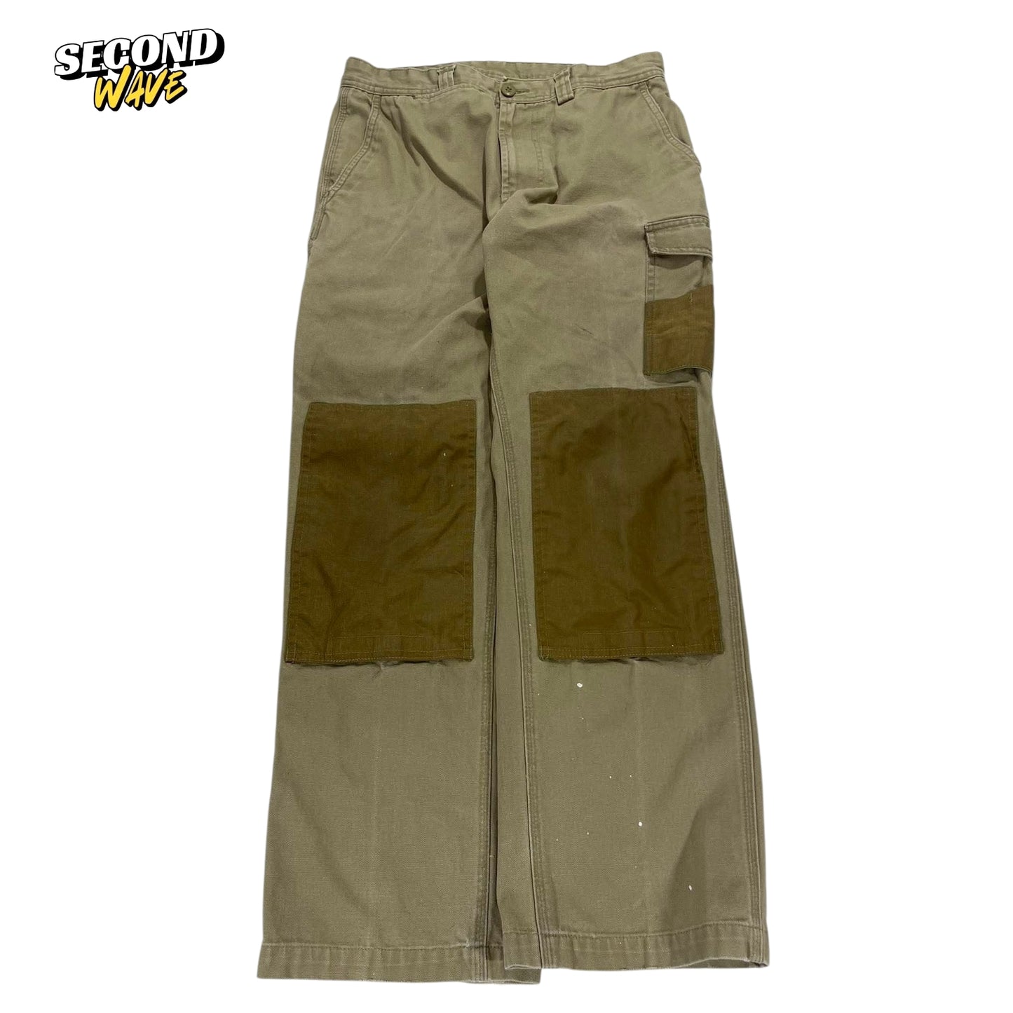 VINTAGE TRASHED WORKWEAR HARD YAKKA KHAKI CARGO PANTS (32)