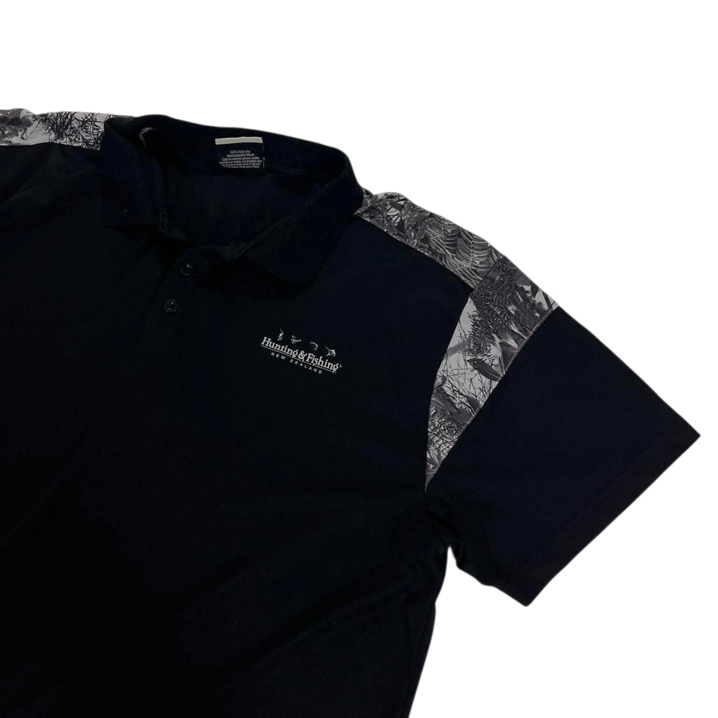 HUNTING & FISHING BLACK POLO SHIRT (L-XL)