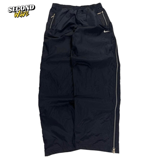 BL VINTAGE NIKE BLACK TRACK PANTS (L)