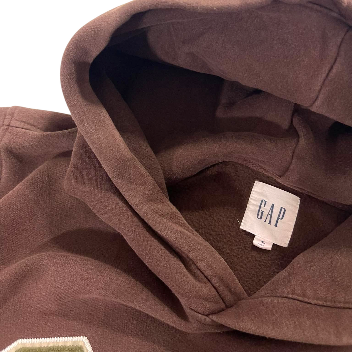 VINTAGE EMBROIDERED BROWN GAP HOODIE (BEST FIT LARGE)