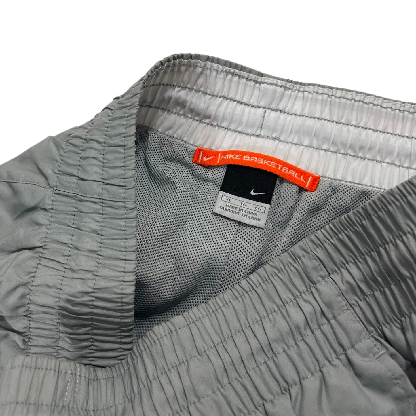 VINTAGE NIKE GREY AND WHITE TRACK PANTS (XL) ¹¹