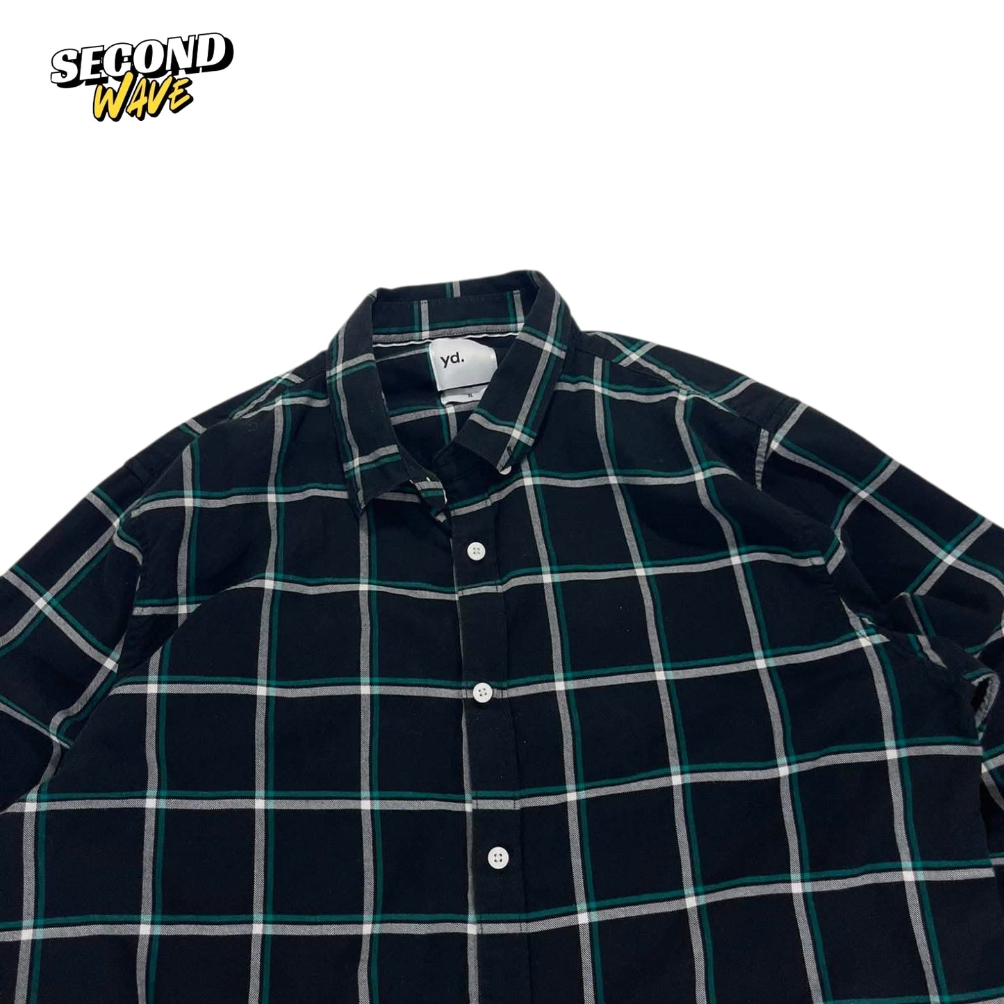YD BLACK & GREEN PLAID BUTTON UP SHIRT (L)