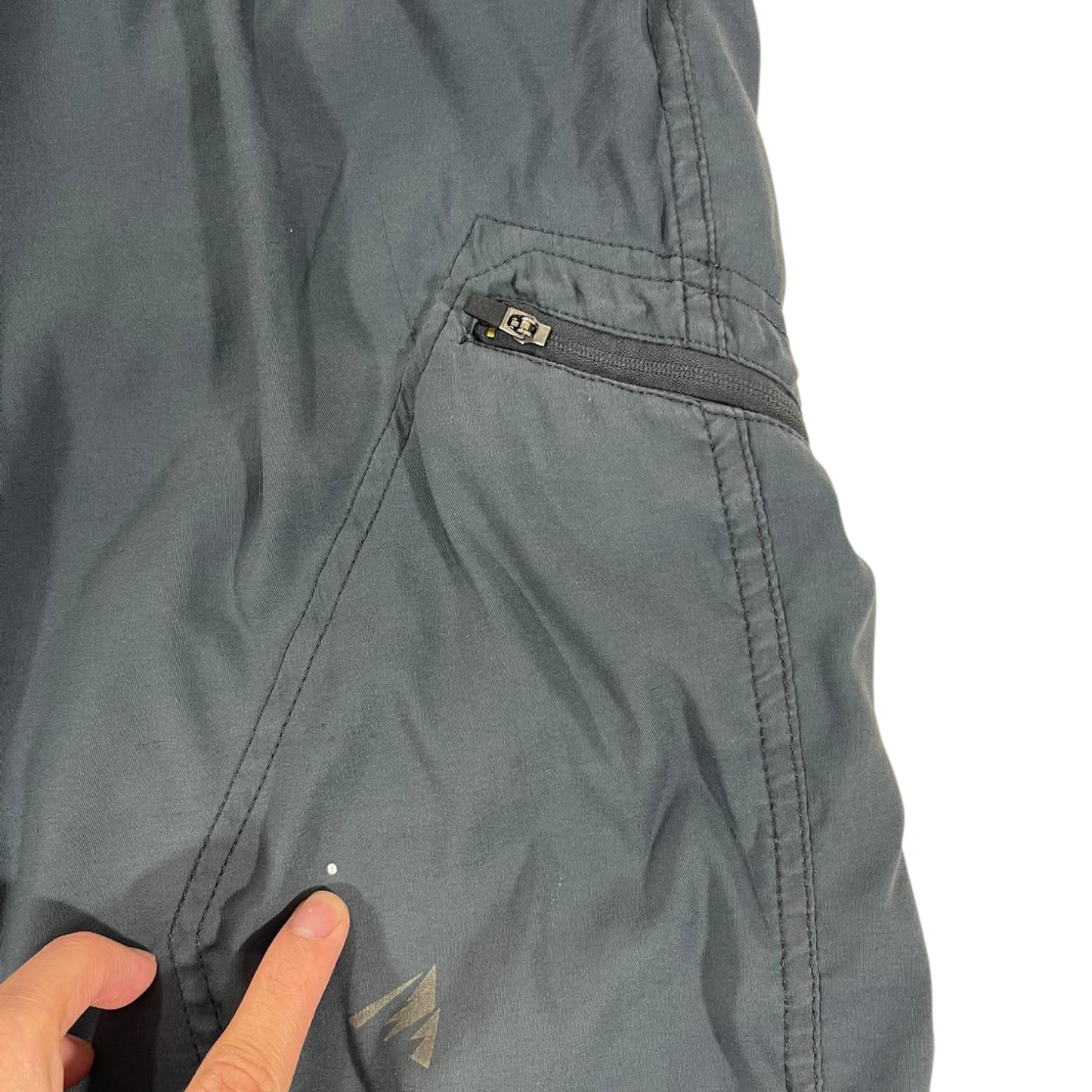 KAURI TRAIL GREY CARGO TRACK PANTS (40)