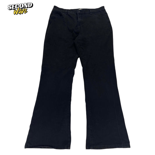 VINTAGE DENIM REPUBLIC BLACK FLARED JEANS (UK 18)